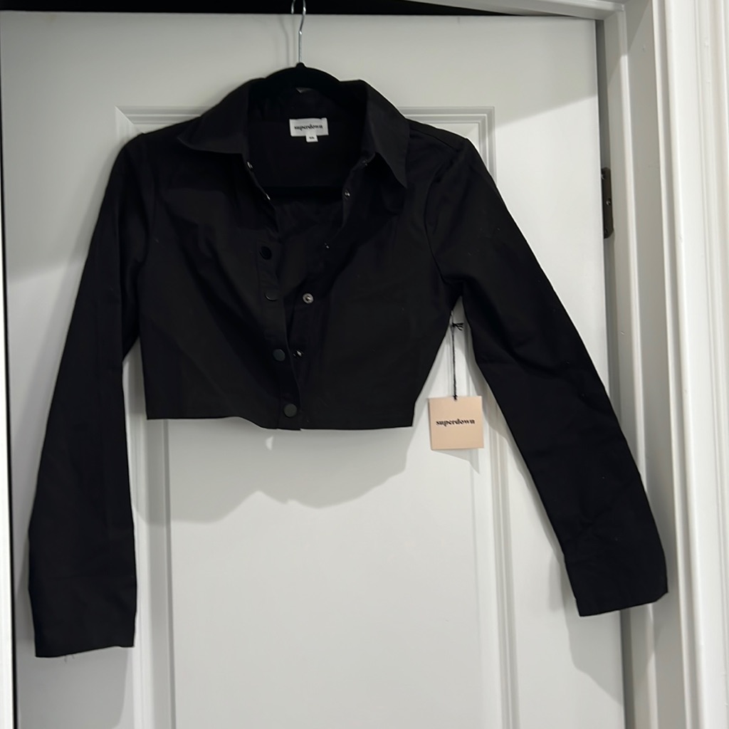 Superdown Cropped Button Up